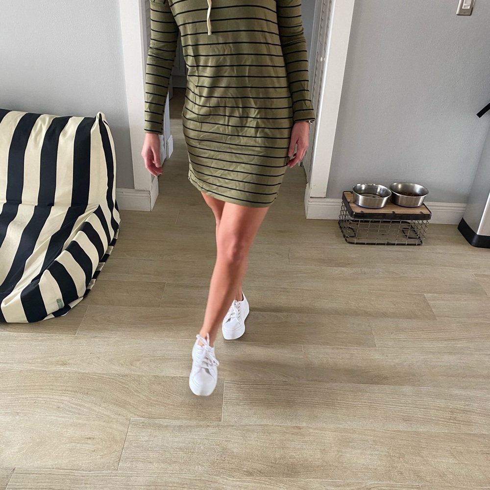 Sweater dress - Picture 4 of 4